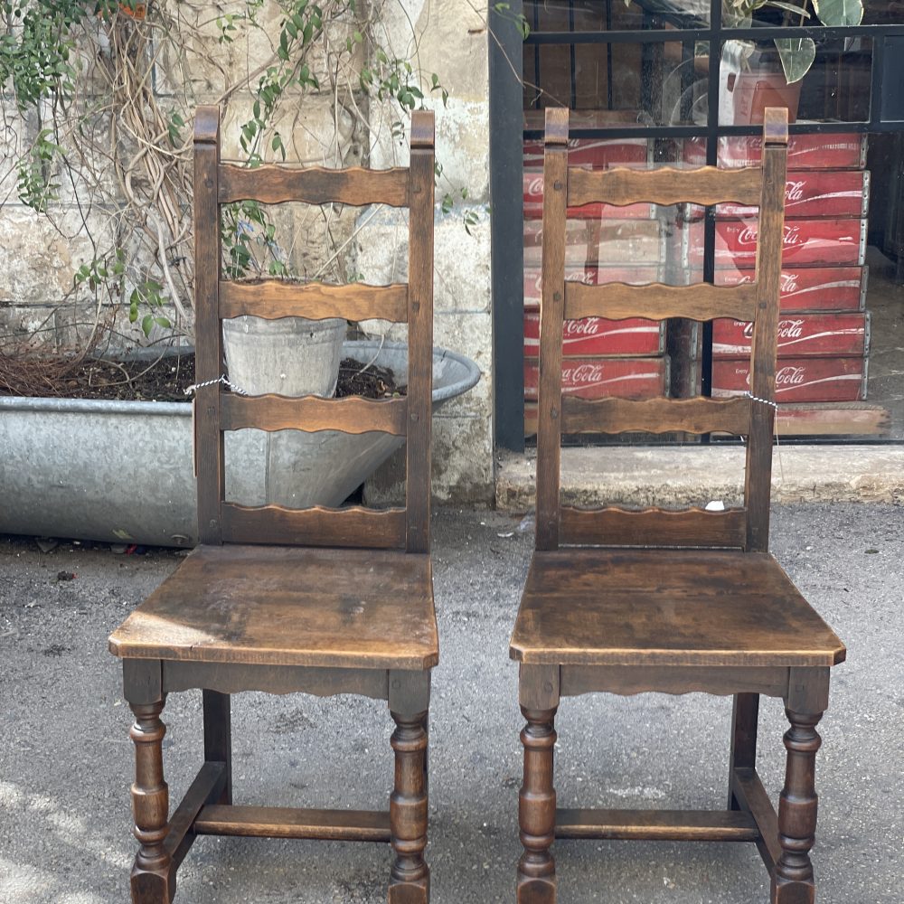 כיסאות עץ וינטג', כיסאות וינטג' הולנדיים, כסאות וינטג', כסאות מעץ מלא, ריהוט וינטג' משרדי, כסא עץ הולנדי, וינטג' מאירופה, כסא וינטג', כיסאות עץ כפריים, כיסאות מעץ מלא, ריהוט וינטג' לבית, ריהוט וינטג' כפרי, בלומה מיי וינטג על זמני